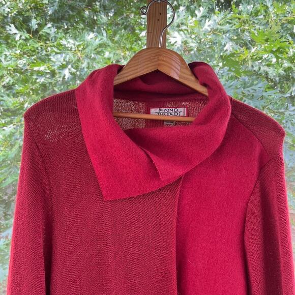 Beyond Threads Women's Red Asymmetric Alpaca Cardigan Sweater Scarlet Size 1X - Picture 6 of 10